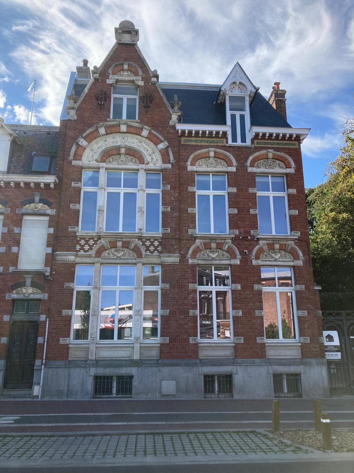 Maison d’en face - façade